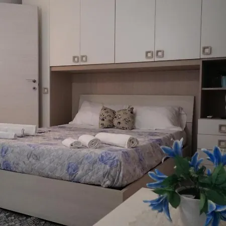 Porta Garibaldi Bed & Breakfast
